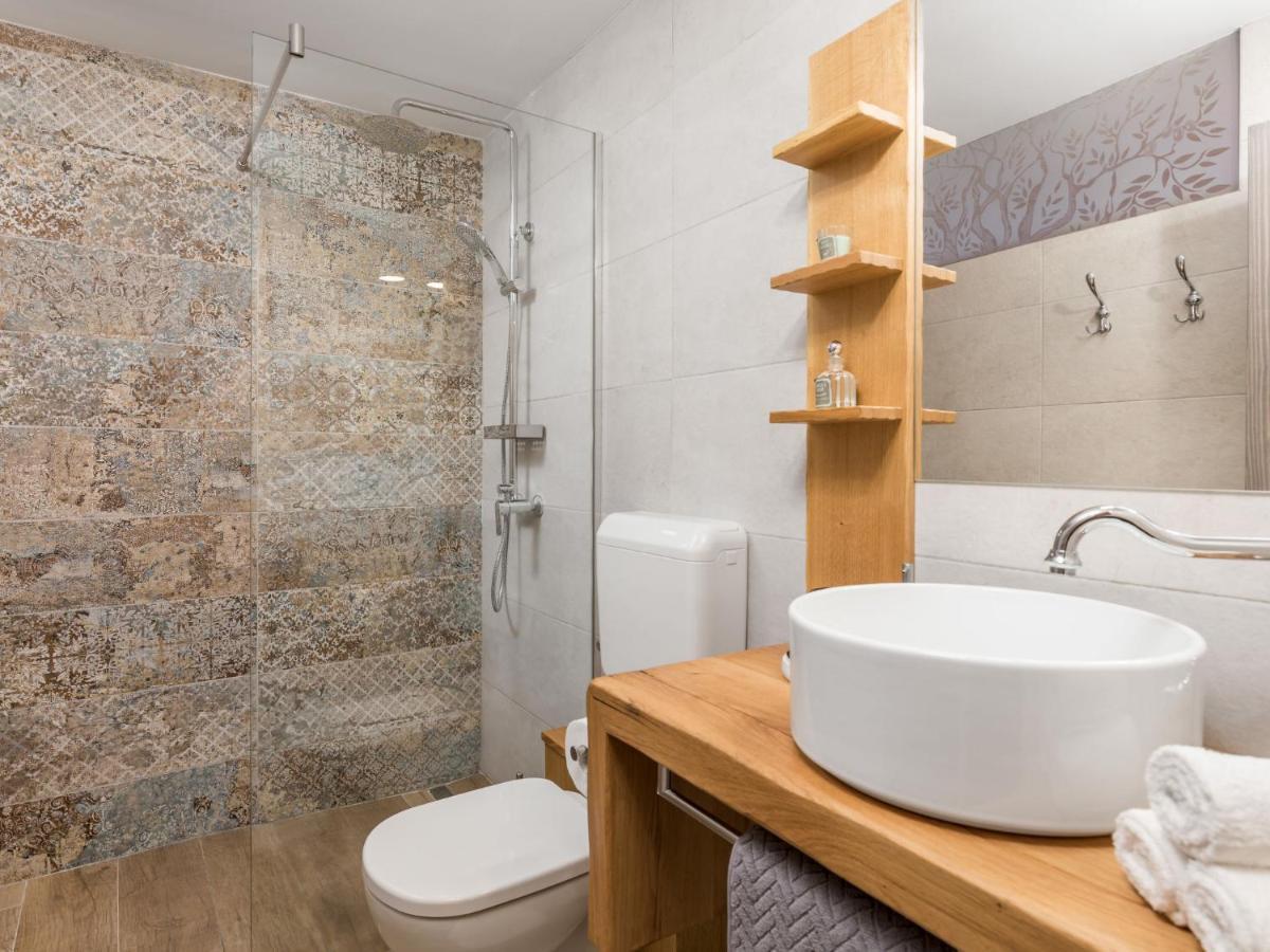 Jurdani Holiday Home Villa Antonio By Interhome מראה חיצוני תמונה