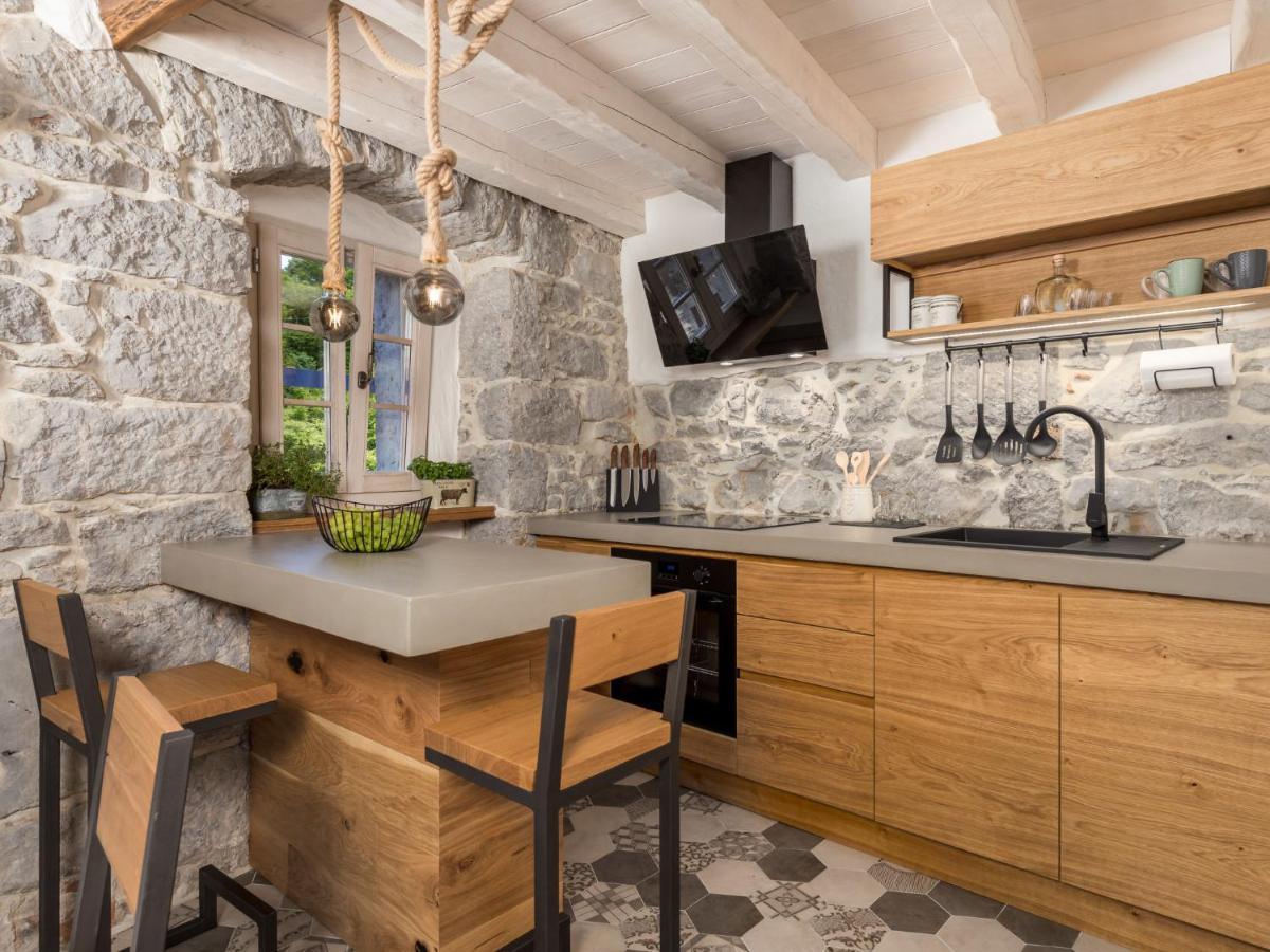 Jurdani Holiday Home Villa Antonio By Interhome מראה חיצוני תמונה