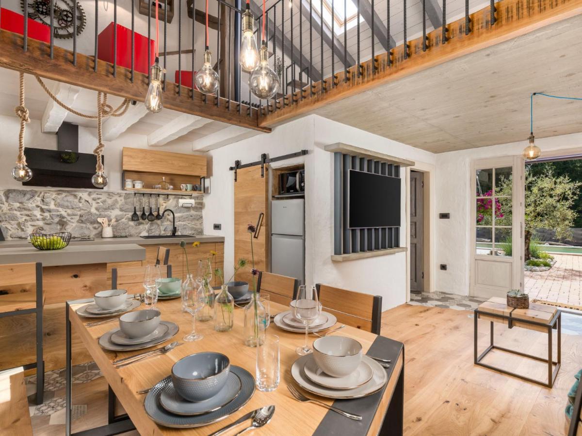 Jurdani Holiday Home Villa Antonio By Interhome מראה חיצוני תמונה